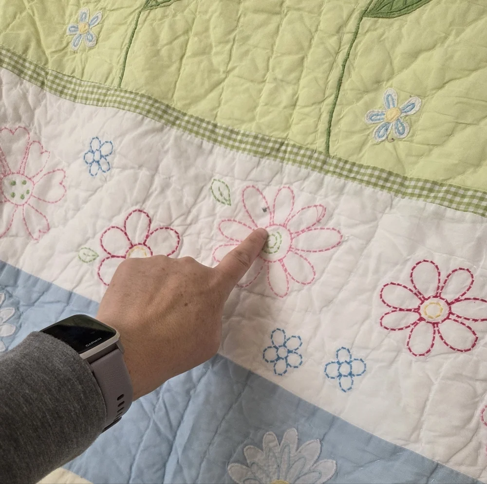 Pottery Barn Kids 86 X 68 Twin / Full Quilt Spring Flowers Girls Teen Bedroom